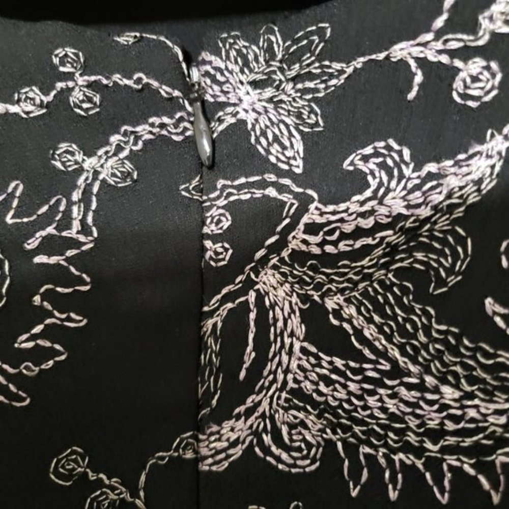 Nicole Miller sleeveless embroidered dress Size 8 - Picture 5 of 10